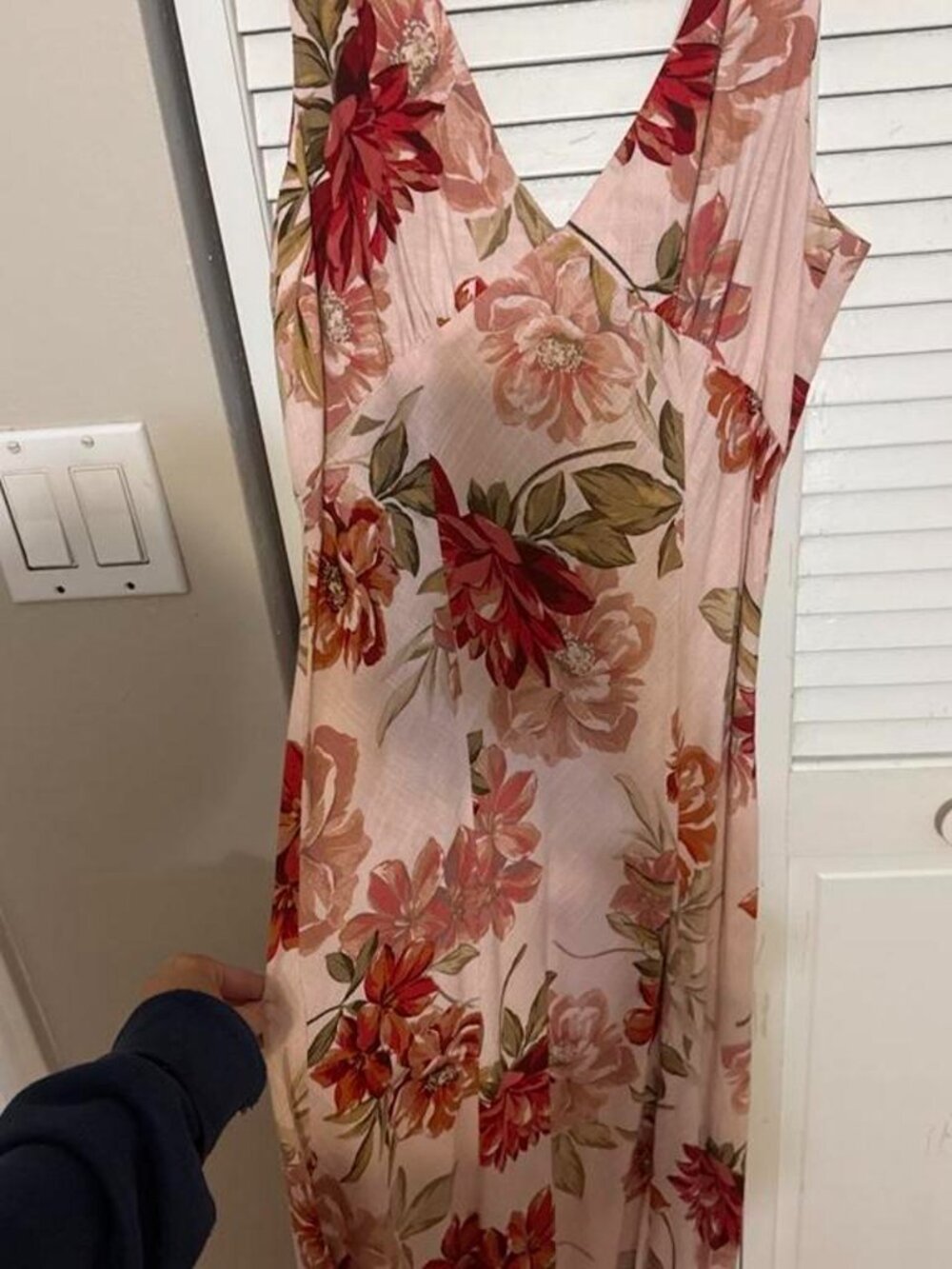 Light Pink Burgundy Floral Print V-Neck Maxi Dress Size M